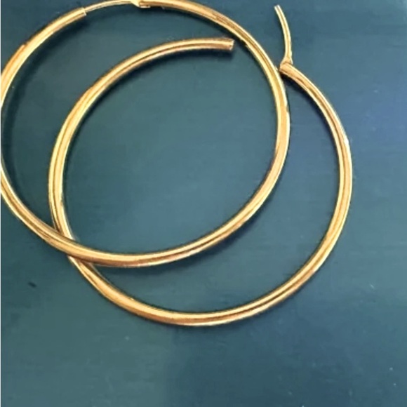 Minimalist Gold Hoop Earrings 14k/sterling Vermeil 40mm - Picture 3 of 3